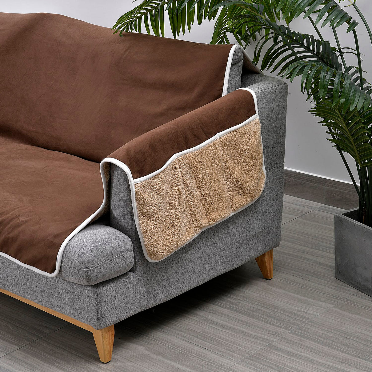 Refresh Your Sofa Reversible Suede-Sherpa Sofa Cover with 6 Pockets 3 Seater (Size 323x213 Cm) - Brown &amp; Light Brown 7133420 7