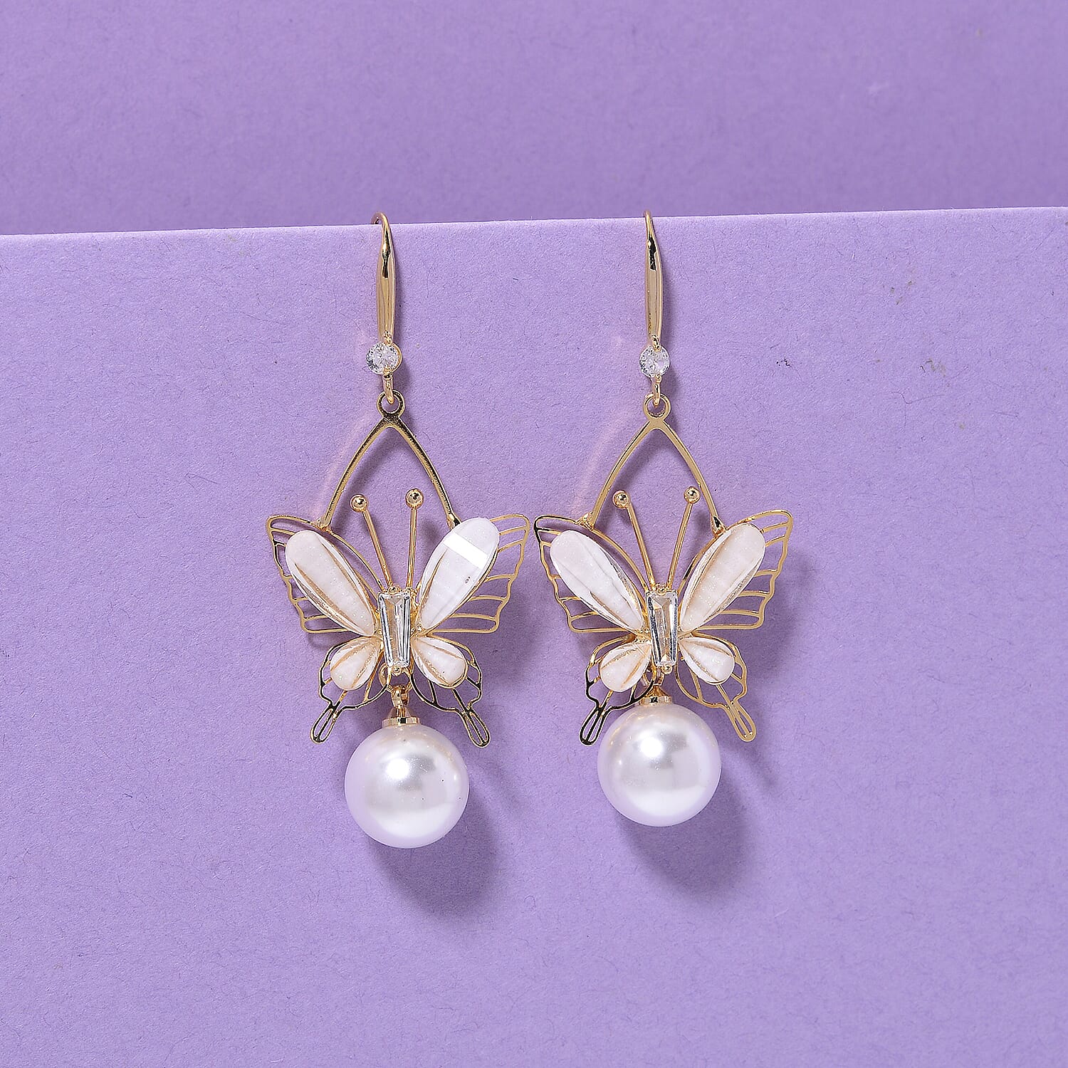 White Cubic Zirconia &amp; White Shell Pearl Dangling Earring with Hook in Yellow Gold Plated 8254459 2