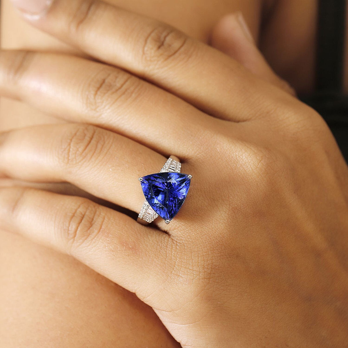 RHAPSODY - 950 Platinum AAAA Tanzanite and White Diamond (VS-E-F) Ring 8029718 3