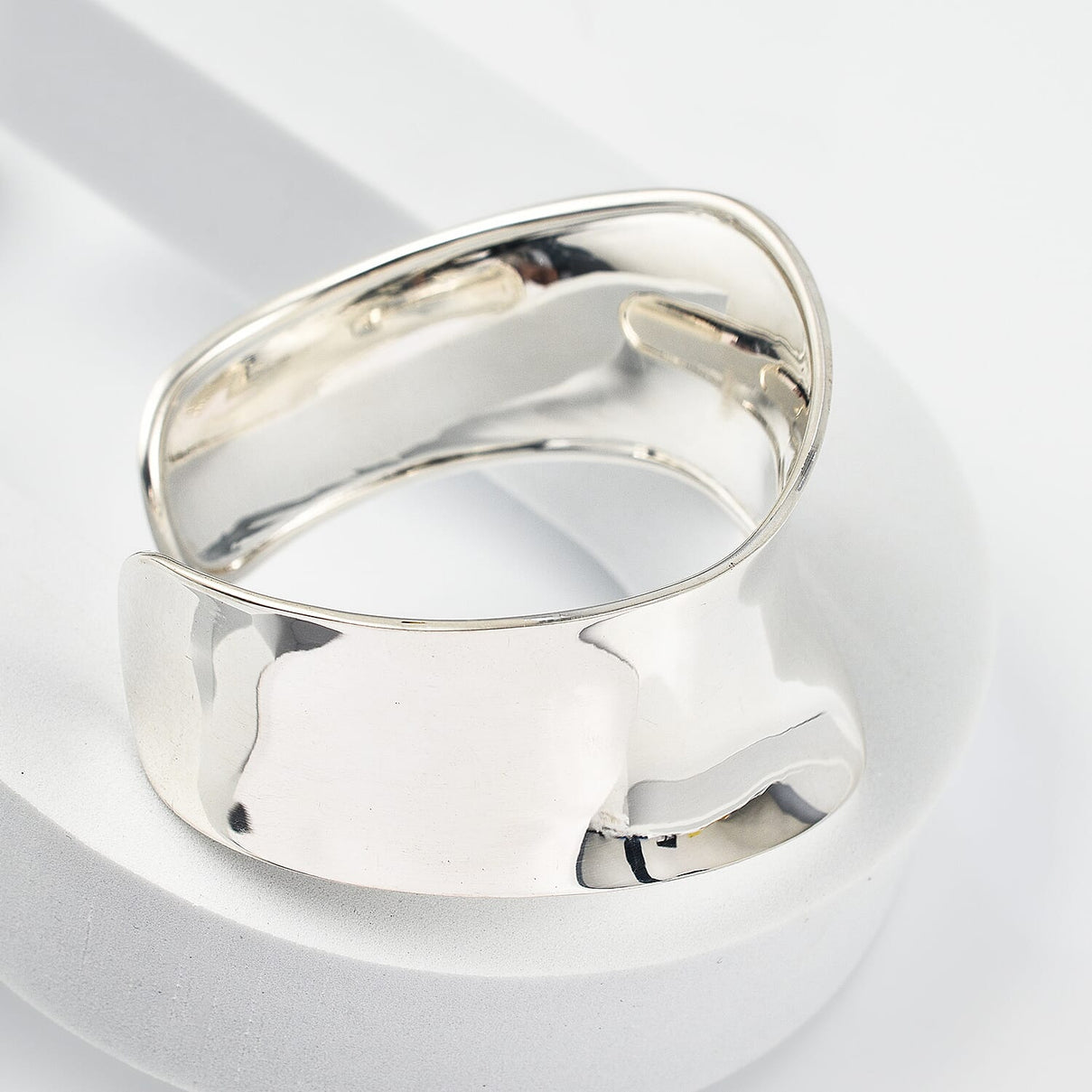 RACHEL GALLEY - Rhodium Overlay Sterling Silver Wave Cuff Bangle (Size - 7.0), Silver Wt. 17.5 Gms 7676315 3