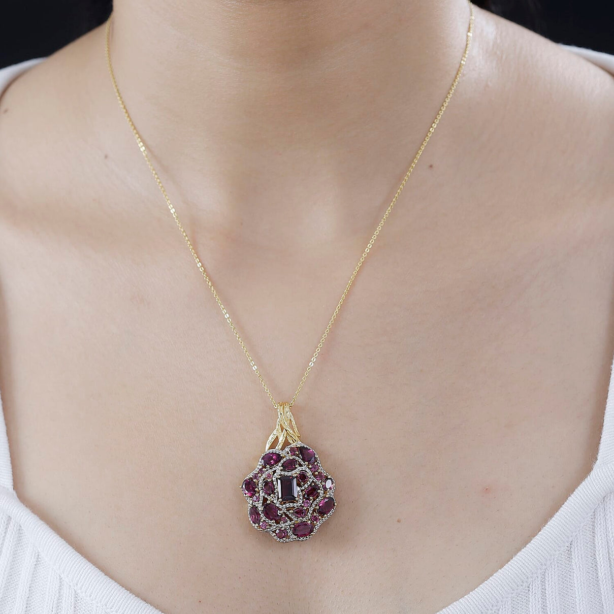 GP Italian Garden Collection - Rhodolite Garnet Cluster Pendant with Chain (Size 20) in 18K Gold Vermeil Plated Sterling Silver 4270628 2