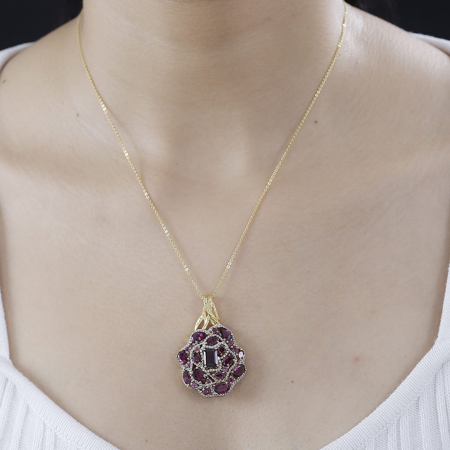 GP Italian Garden Collection - Rhodolite Garnet Cluster Pendant with Chain (Size 20) in 18K Gold Vermeil Plated Sterling Silver 4270628 2