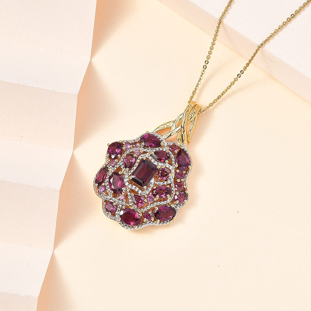 GP Italian Garden Collection - Rhodolite Garnet Cluster Pendant with Chain (Size 20) in 18K Gold Vermeil Plated Sterling Silver 8.07 Ct