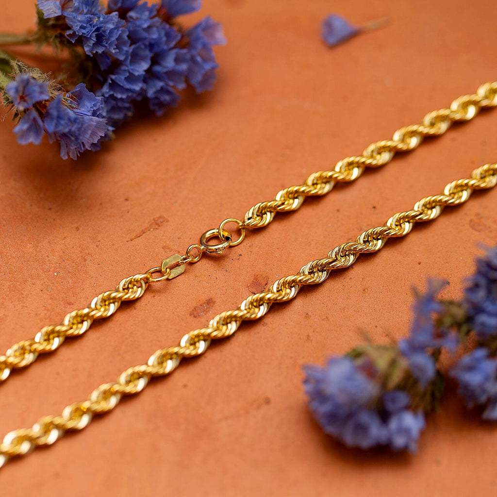 9K Yellow Gold  Chain (Size - 16),  Gold Wt. 4.4 Gms