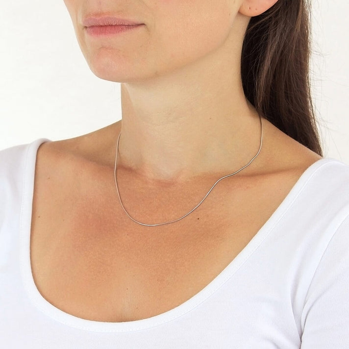 Round Snake Chain 18 Inch in 9K White Gold 7586115 2