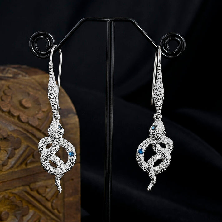 Royal Bali Collection - D'Joy Blue Sapphire, Black Spinel in Sterling Silver Serpent Earring with Hook 8189413 2