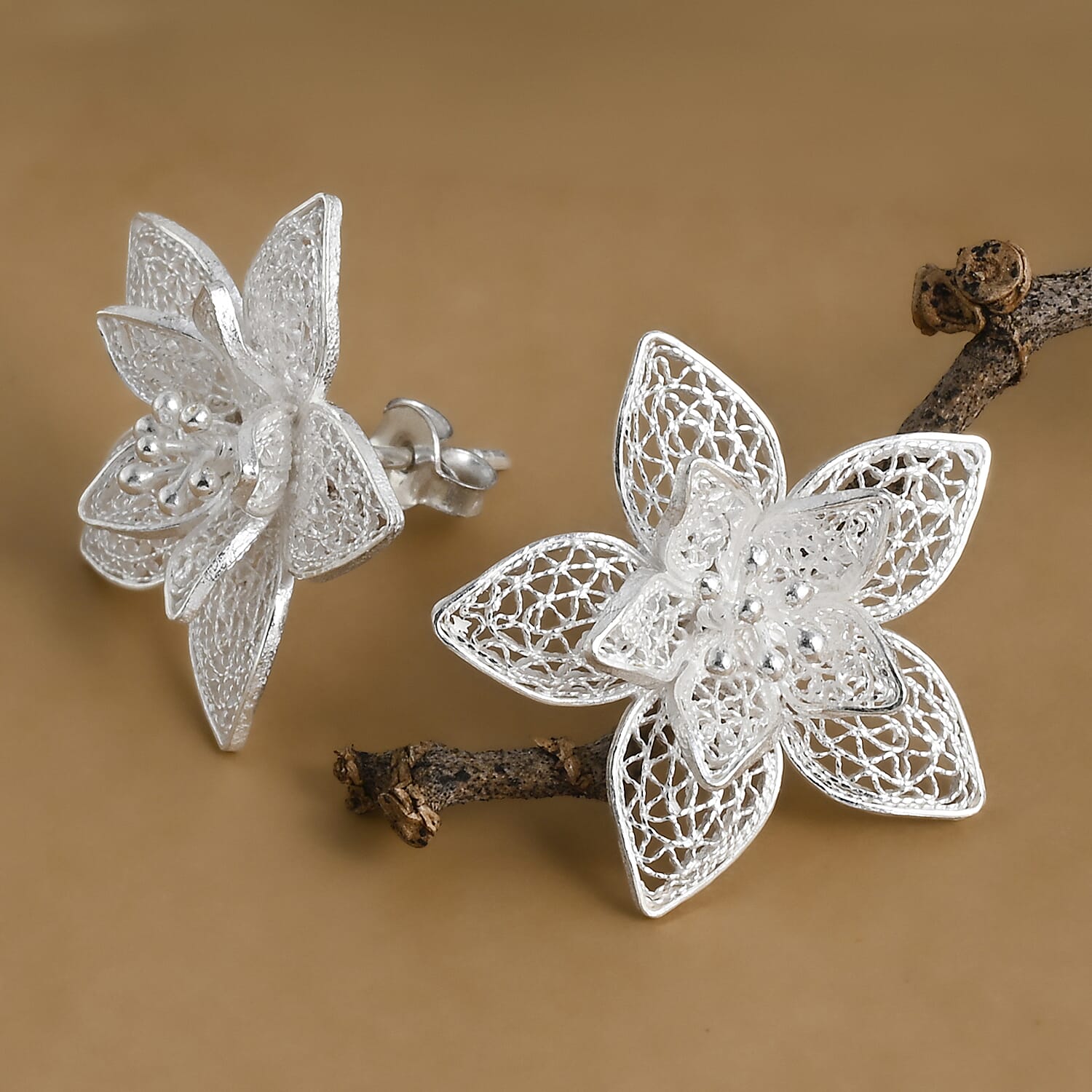 Royal Bali Collection - Sterling Silver Floral Stud Earring with Push Back 8522260 3