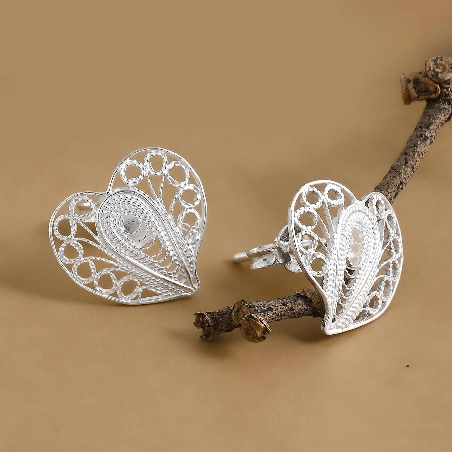 Royal Bali Collection - Sterling Silver Heart-Shaped Stud Earring with Push Back 8522261 3