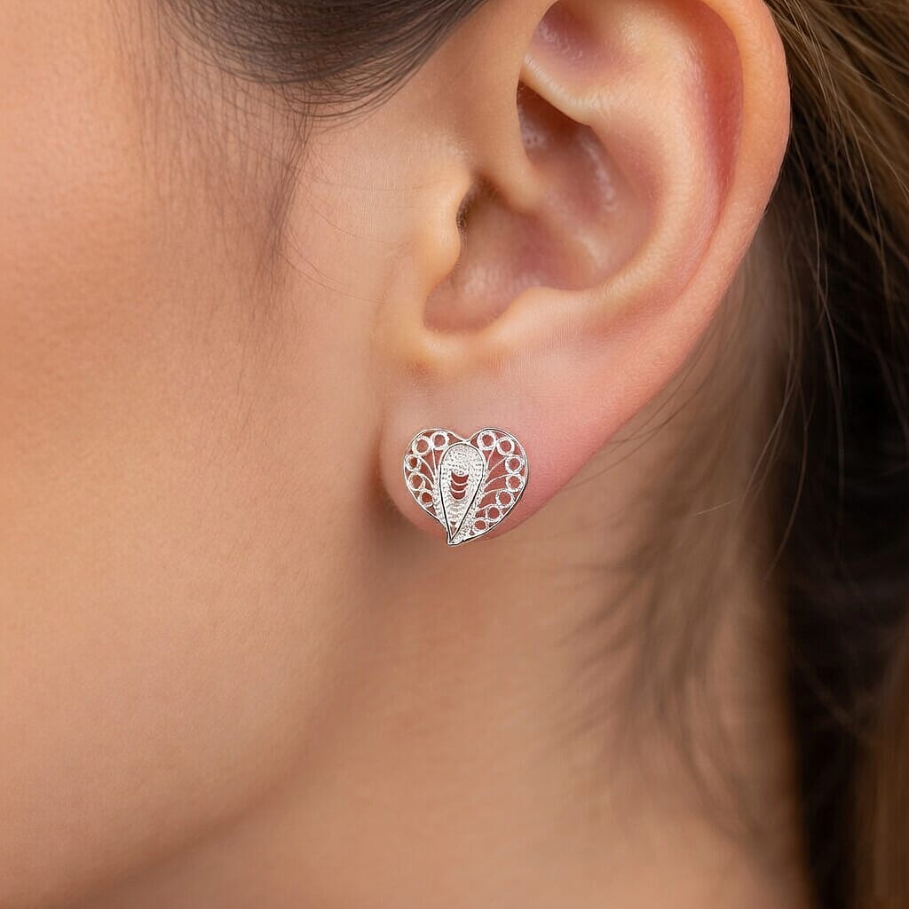 Royal Bali Collection - Sterling Silver Heart-Shaped Stud Earring with Push Back 8522261 9