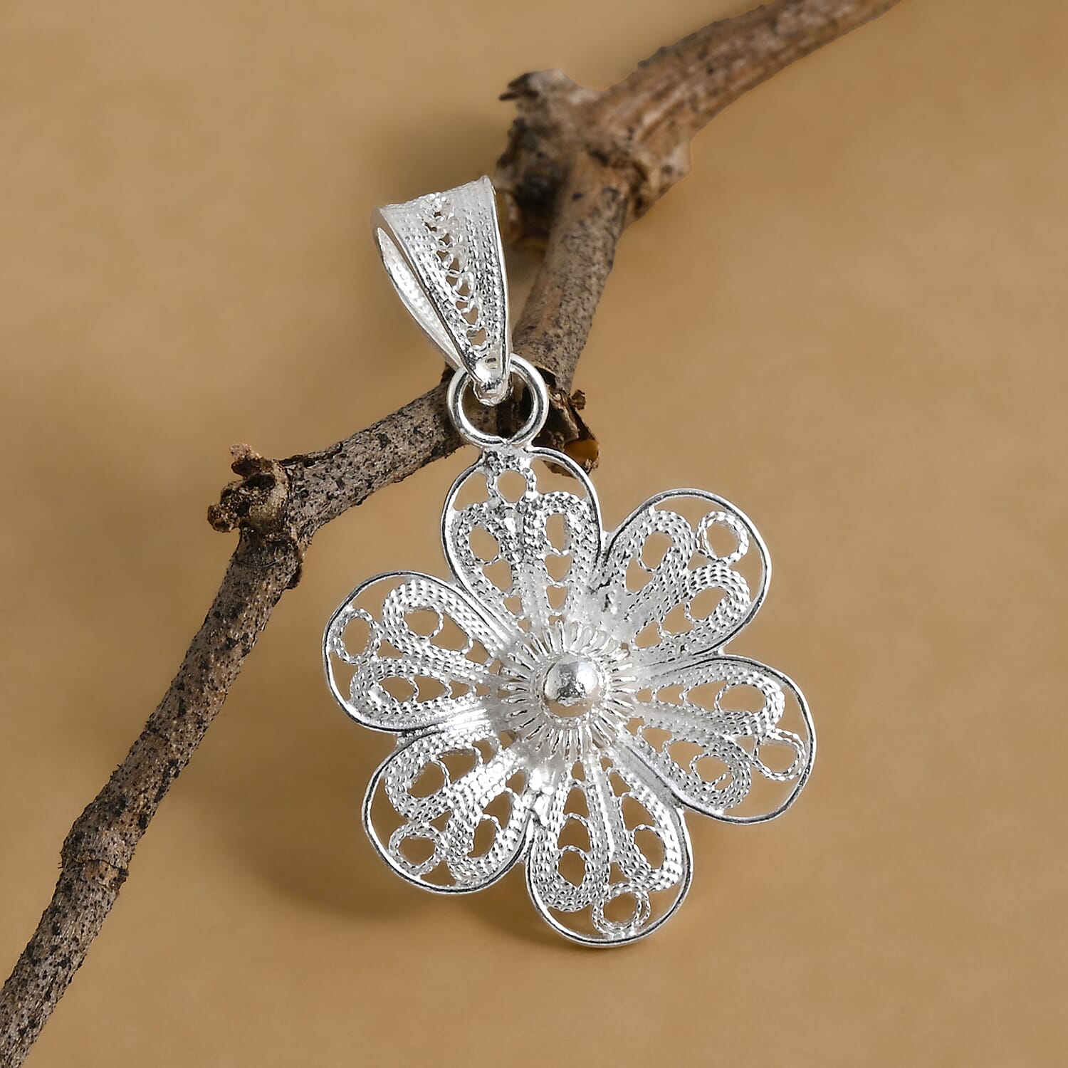 Royal Bali Collection - Sterling Silver Floral Pendant 8522230 8