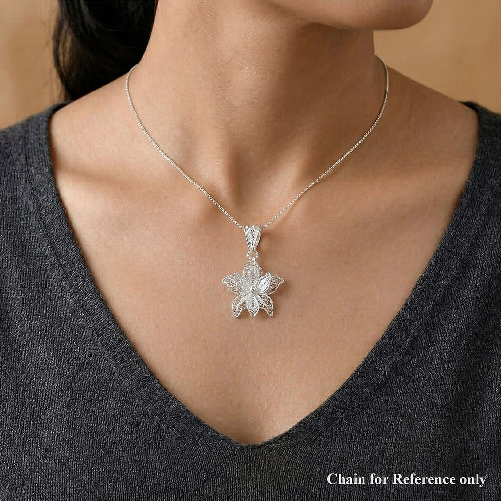 Royal Bali Collection - Sterling Silver Floral Pendant