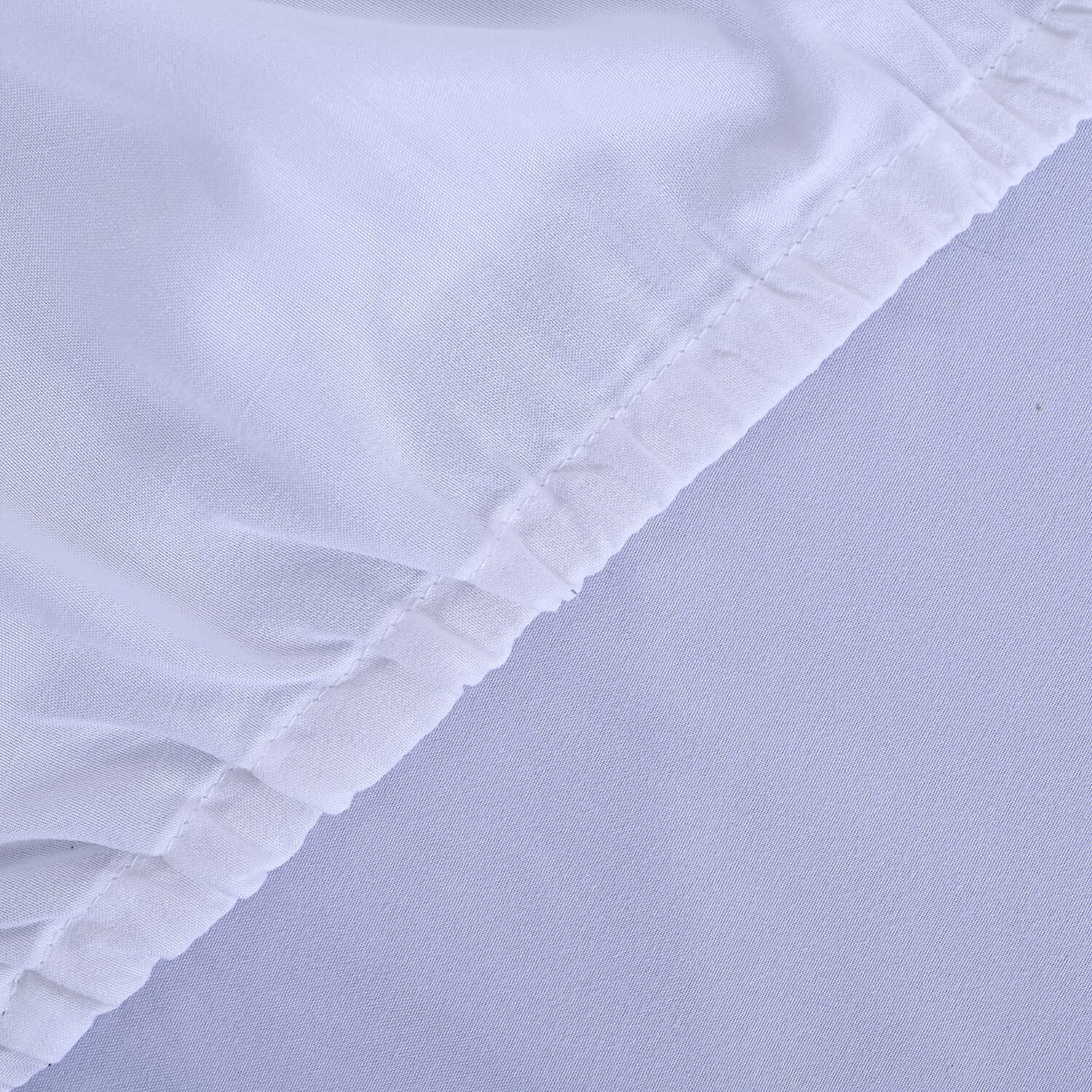 4 Piece Set Solid Microfibre 1 Flat Sheet,1 Fitted Sheet and 2 Pillowcases - White 3844784 5