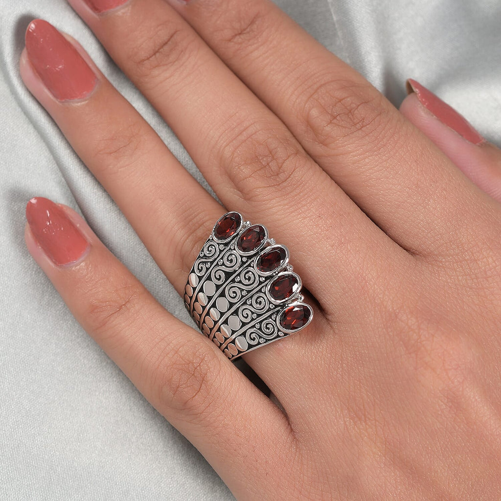 Royal Bali CULTURAL FLAIR Collection - Mozambique Garnet Enamelled Ring in Rhodium Overlay Sterling Silver 2.25 Ct, Silver Wt 8.50 Gms