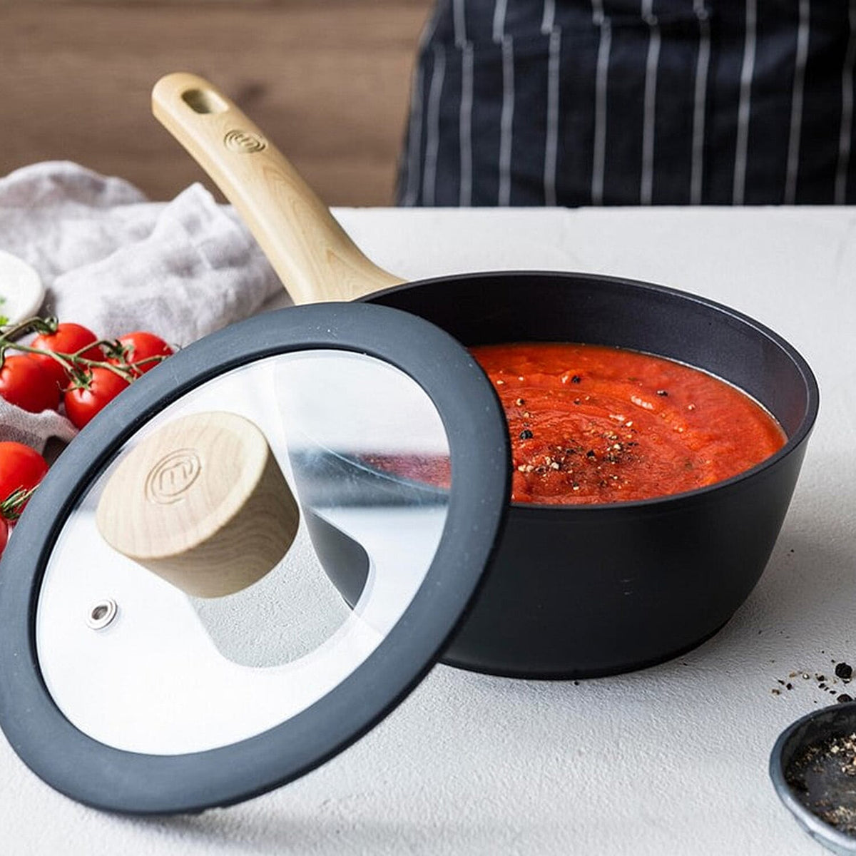 Masterchef Sauce Pan (7") With Lid - Naturals-Wood/Black 7808393 2