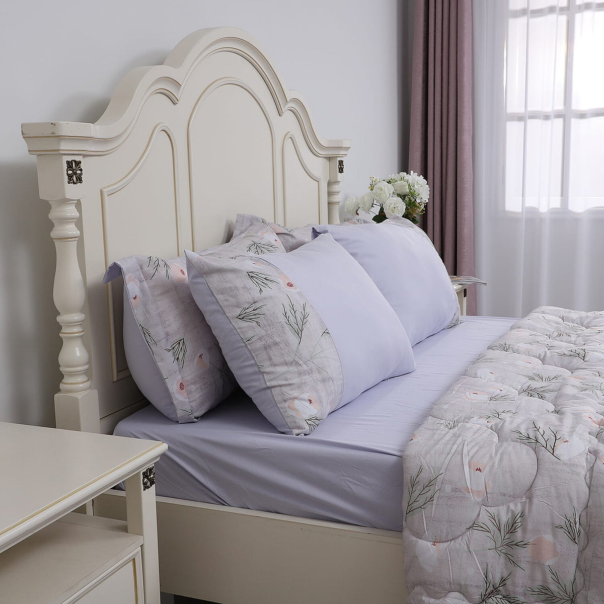 Comforter Set includes Comforter, Fitted Sheet, 2 Pillow Case and 2 Envelope Pillow Case (Size Double) - Grey 3736002 2