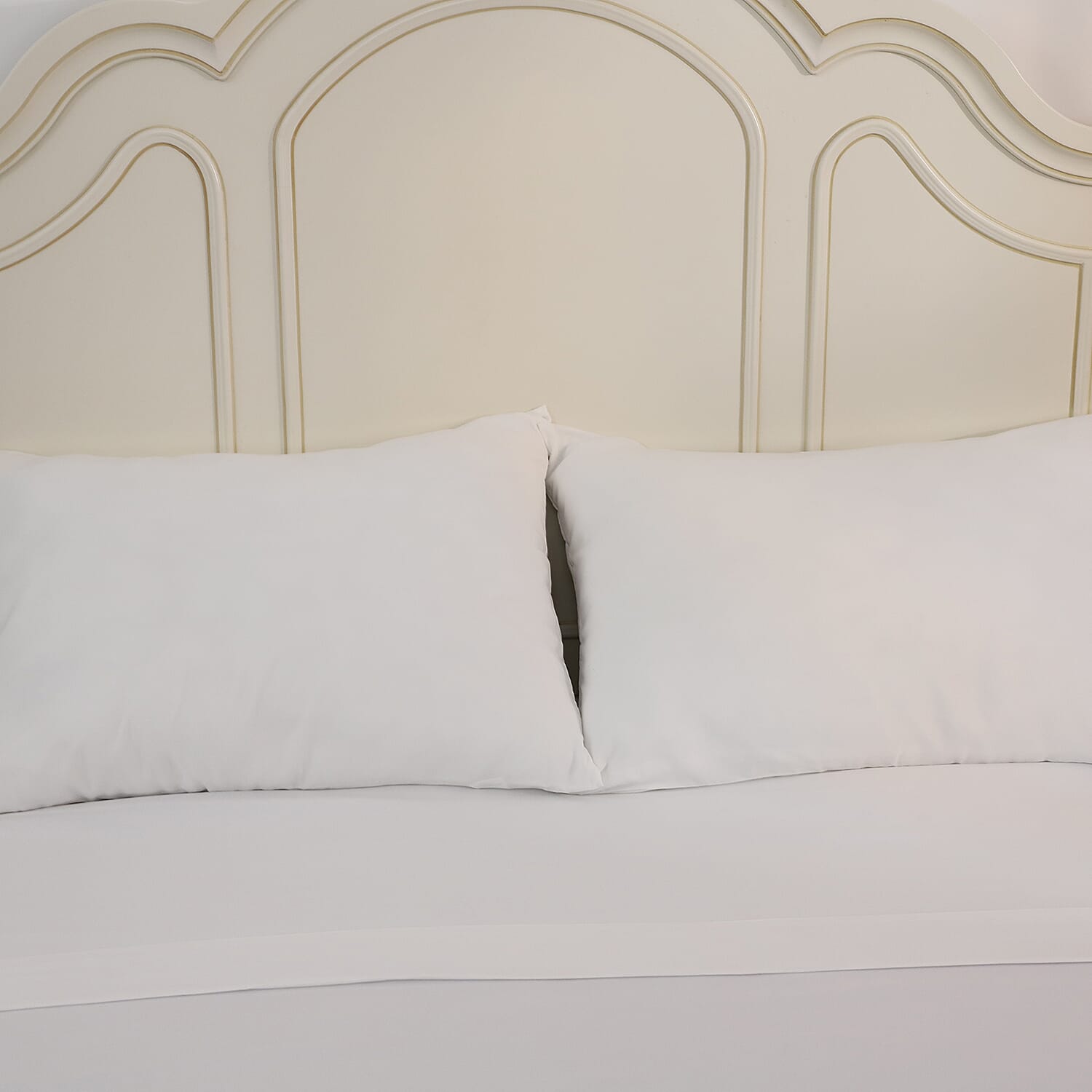 4 Piece Set - Solid Microfibre 1 Flat Sheet, 1 Fitted Sheet and 2 Pillowcase in Snow White 3721780 4