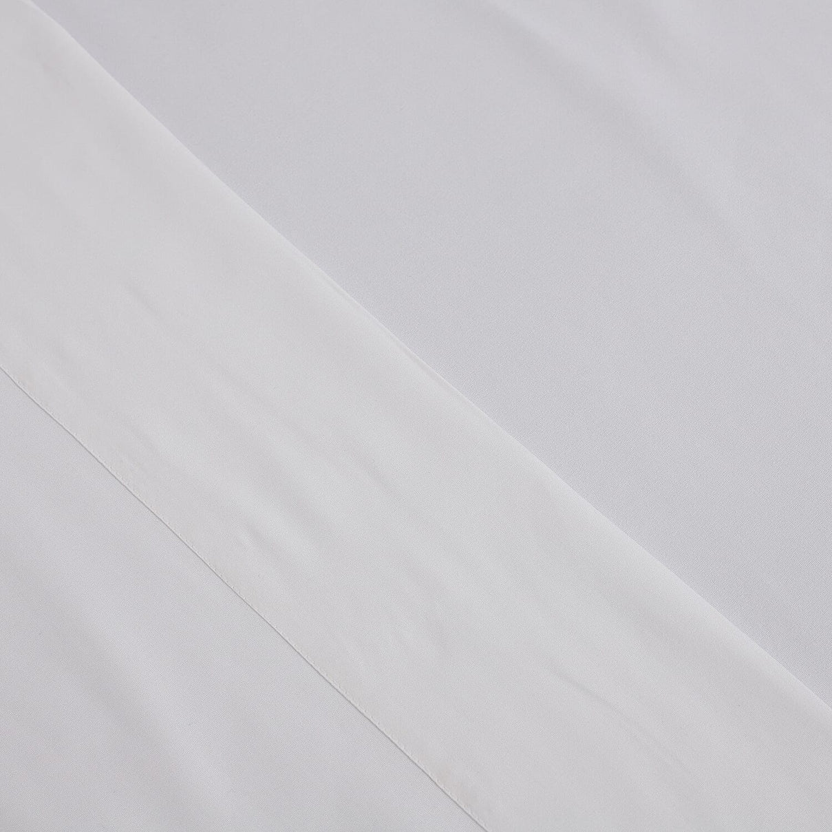4 Piece Set - Solid Microfibre 1 Flat Sheet, 1 Fitted Sheet and 2 Pillowcase in Snow White 3721780 6