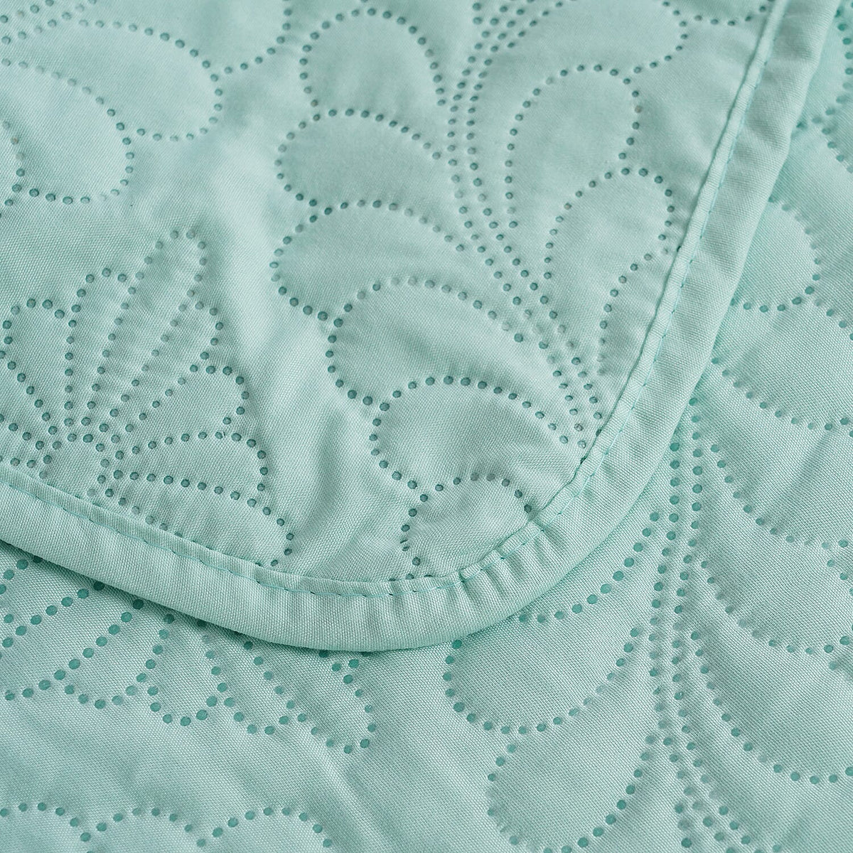 Pinsonic Quilt (Size King) and 2 Pillow Case - Mint Colour 3813511 3