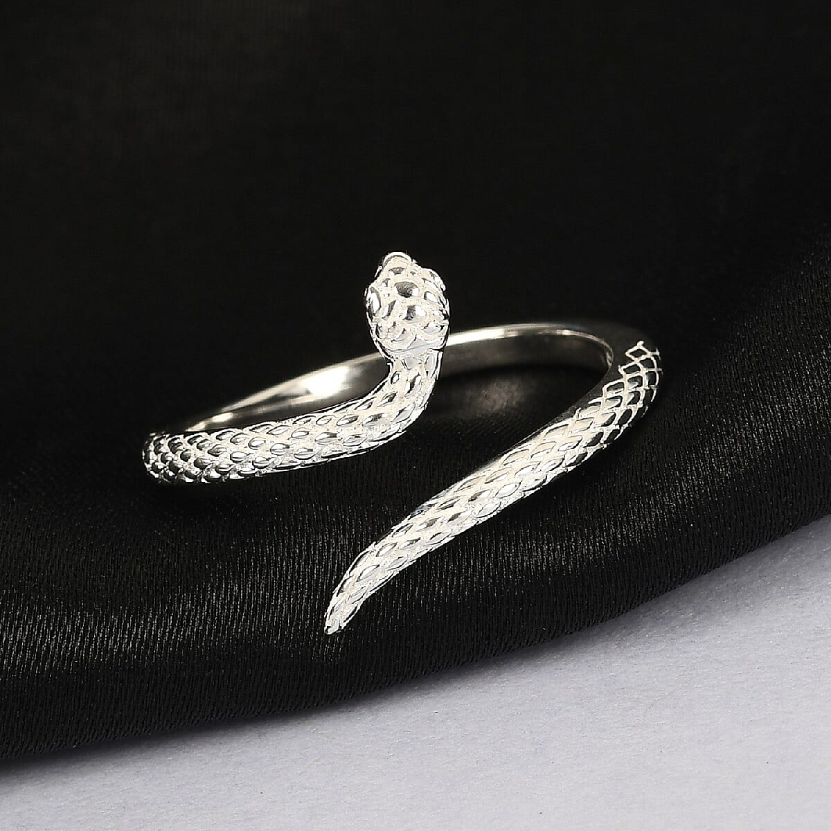 Serpent Design Crossover Ring in Sterling Silver 3815875 1