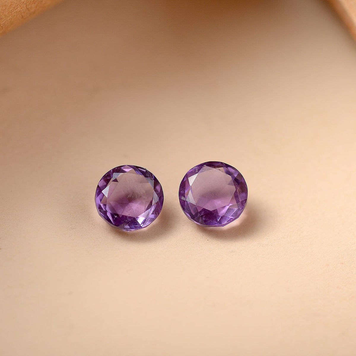 Set Of 2 African Amethyst Round 5 mm Gemstone, 1.09 Ct V32512347 2