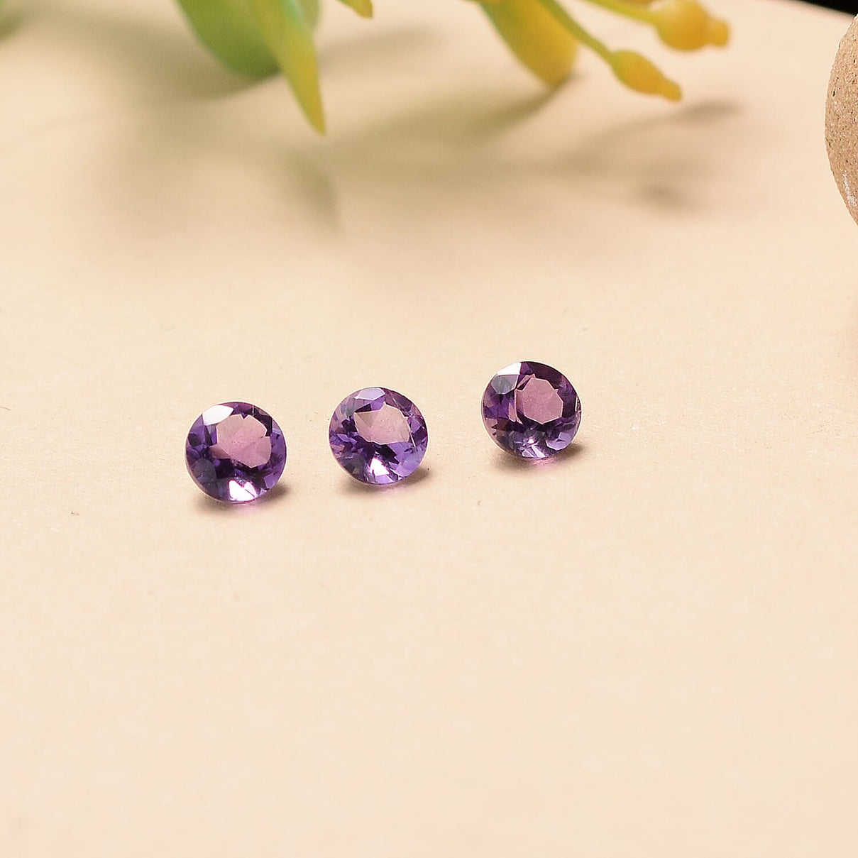 Set Of 3 African Amethyst Round 4 mm Gemstone, 0.70 Ct 8511484 2
