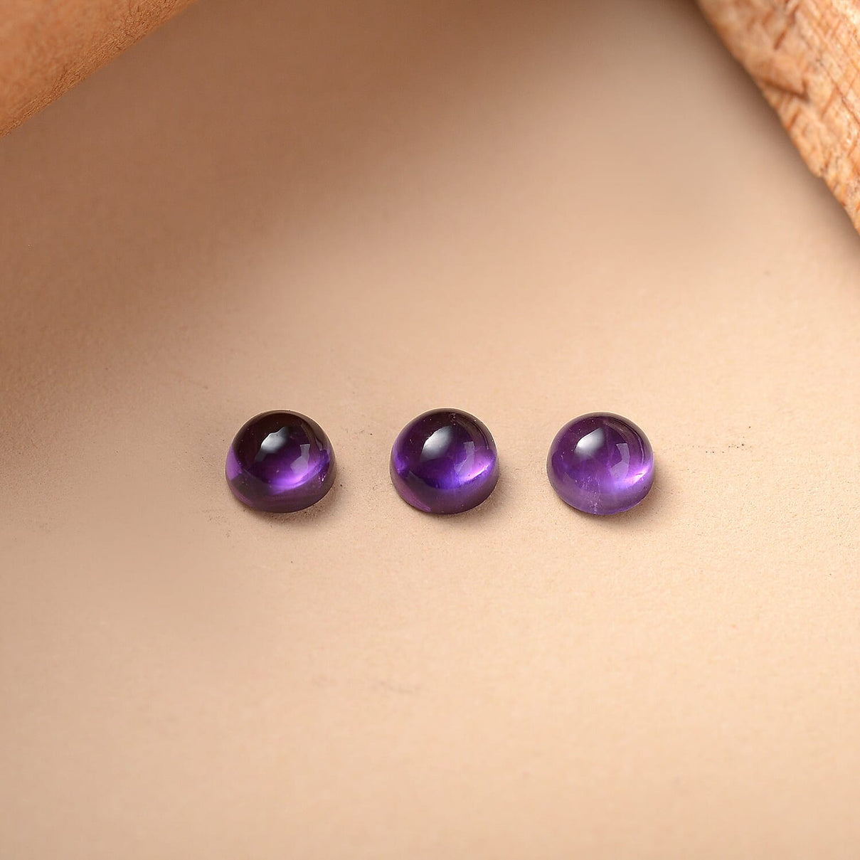 Set Of 3 African Amethyst Round 4 mm Gemstone, 0.93 Ct 8503986 2