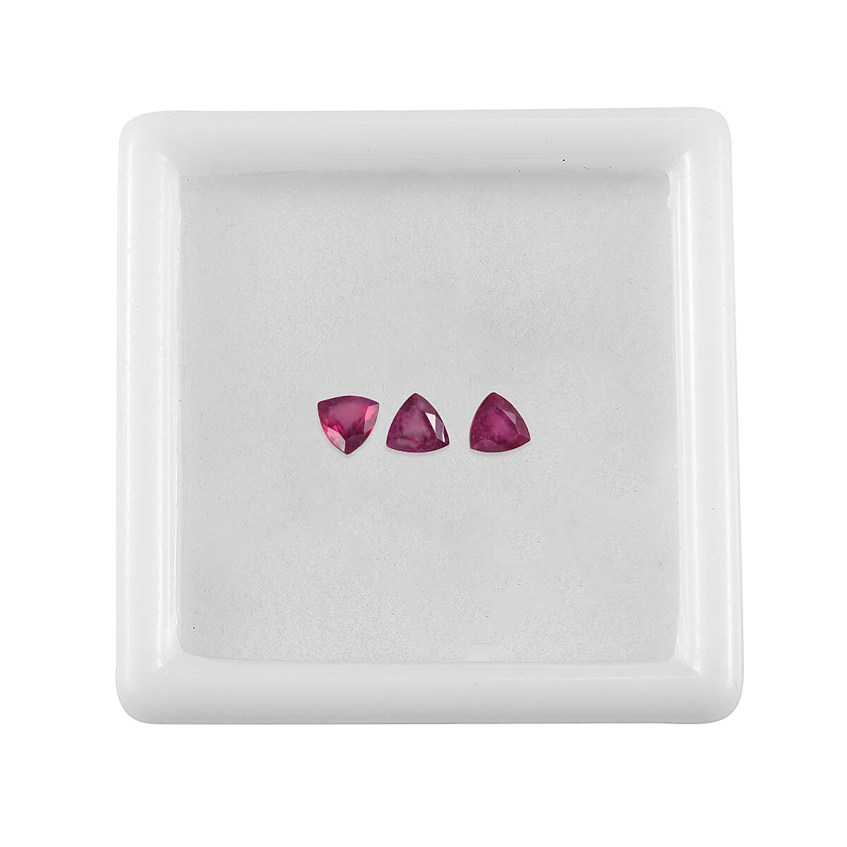 Set Of 3 Fissure Filled Ruby Trillion 4 mm Gemstone, 0.96 Ct 8499664 2