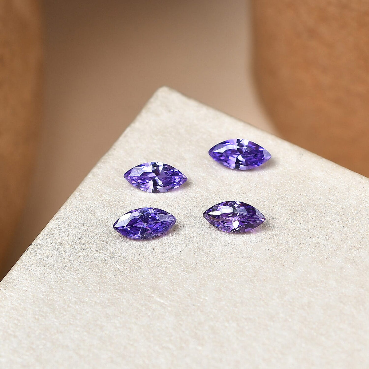 Set Of 4 Blue Cubic Zirconia Marquee 5X2.5 mm Gemstone, 0.78 Ct V32514615 1