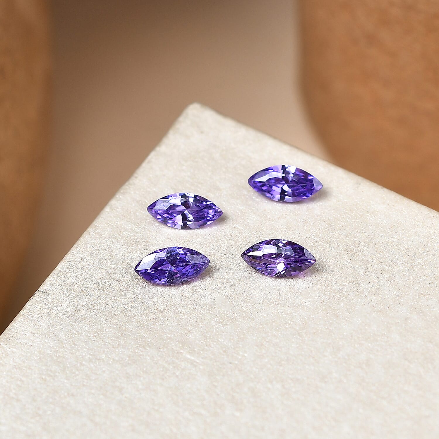 Set Of 4 Blue Cubic Zirconia Marquee 5X2.5 mm Gemstone, 0.78 Ct V32514615 1