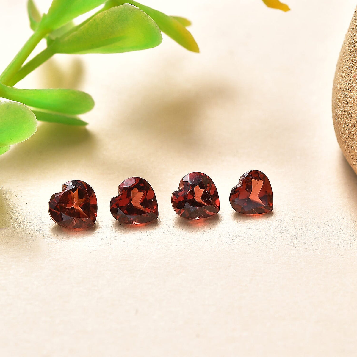 Set Of 4 Red Garnet Heart 5 mm Gemstone, 2.15 Ct 8511548 2