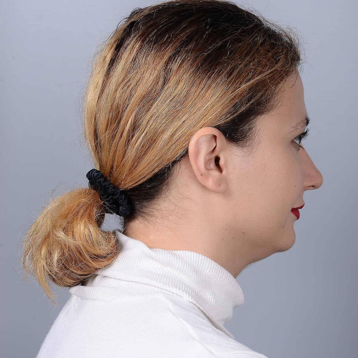Set of 4 - 100% Mulberry Skinny Silk Scrunchies 3804570 3