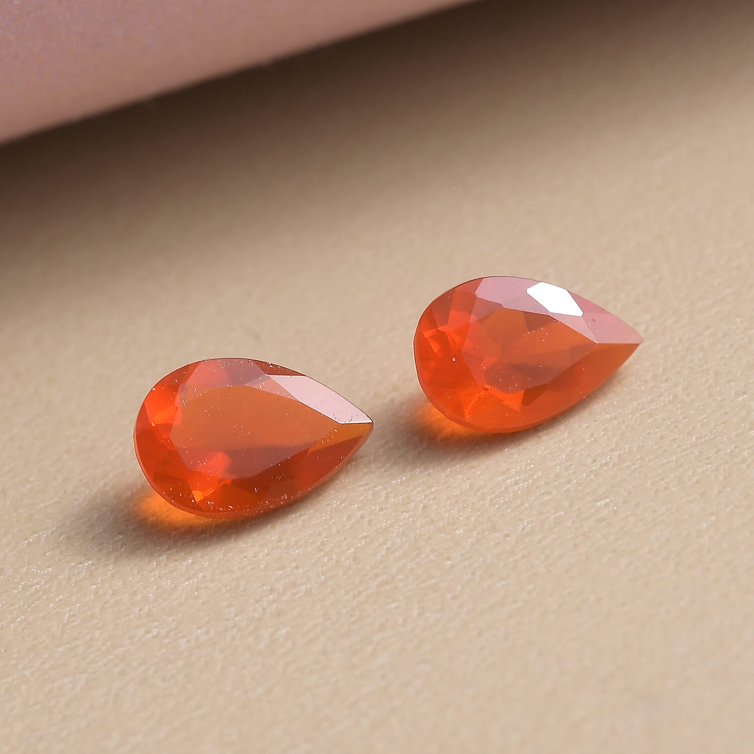 Set of 2 - Fire Opal Pear 6x4 mm 0.44 Ct 6147392 2