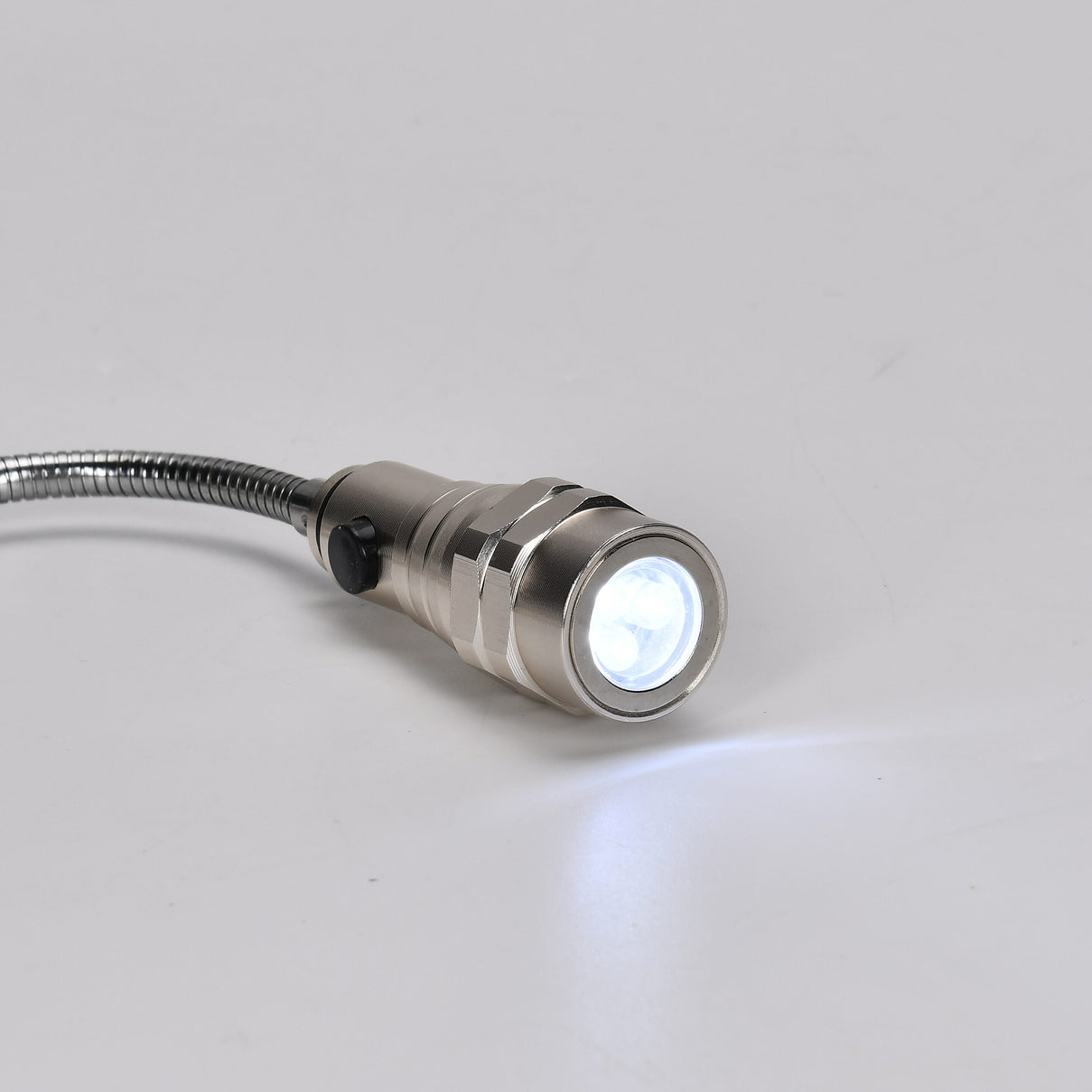 Set of 2 LED Flexible Magnetic Flashlight - Champagne 7677001 2