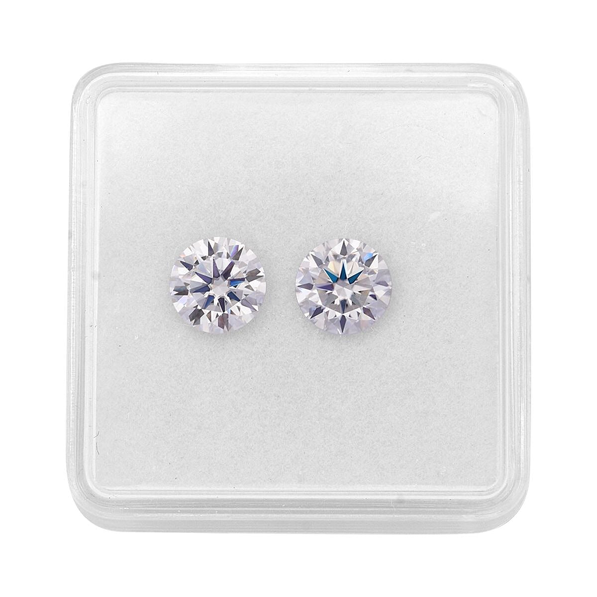 Set of 2 Moissanite Loose Gemstones in Round Shape (E-F) 3 Ct. 8058391 3