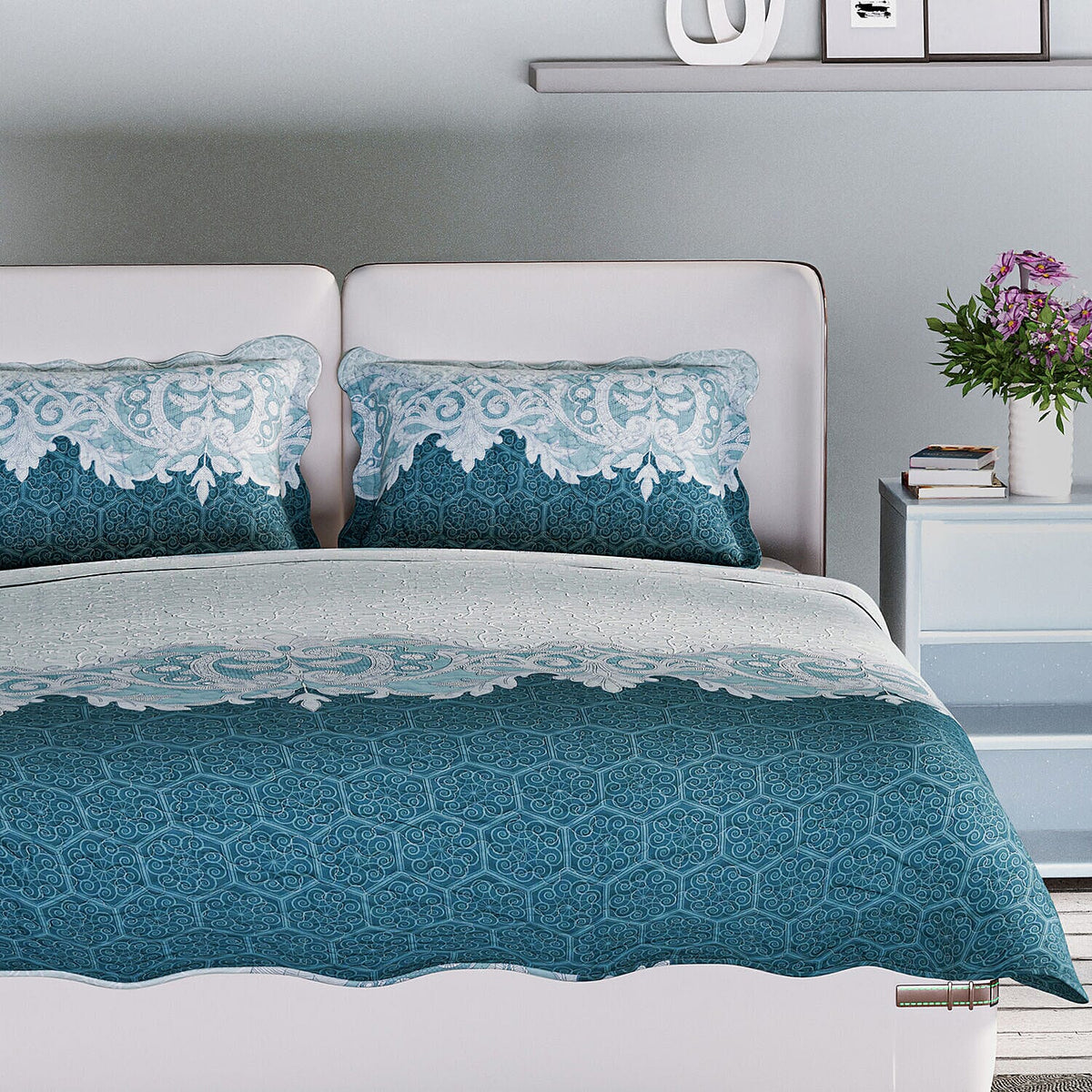 3 Piece Set - Patchwork Pattern Quilt and 2 Pillowcases (Size 200x200 Cm) - Light - Dark Green 7201409 2