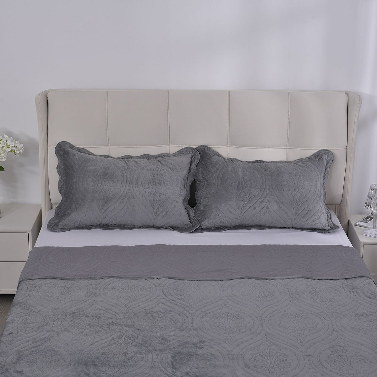 3 Pcs Set Summer Quilt and 2 Pillowcases - Grey 7163669 3