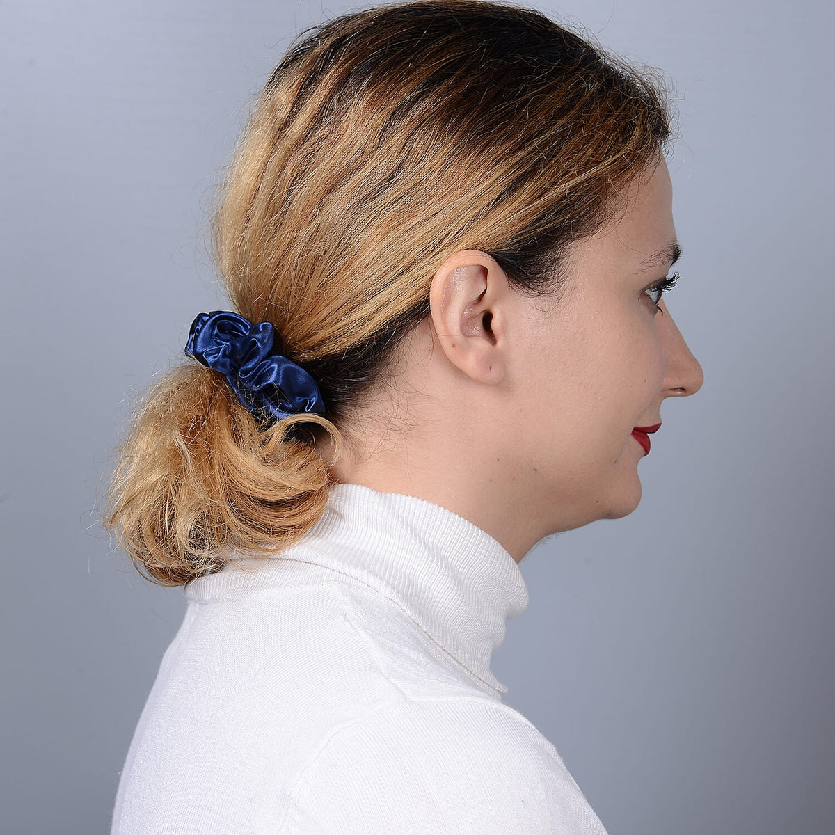 Set of 4- 100% Mulberry Silk Scrunchies 3804567 5