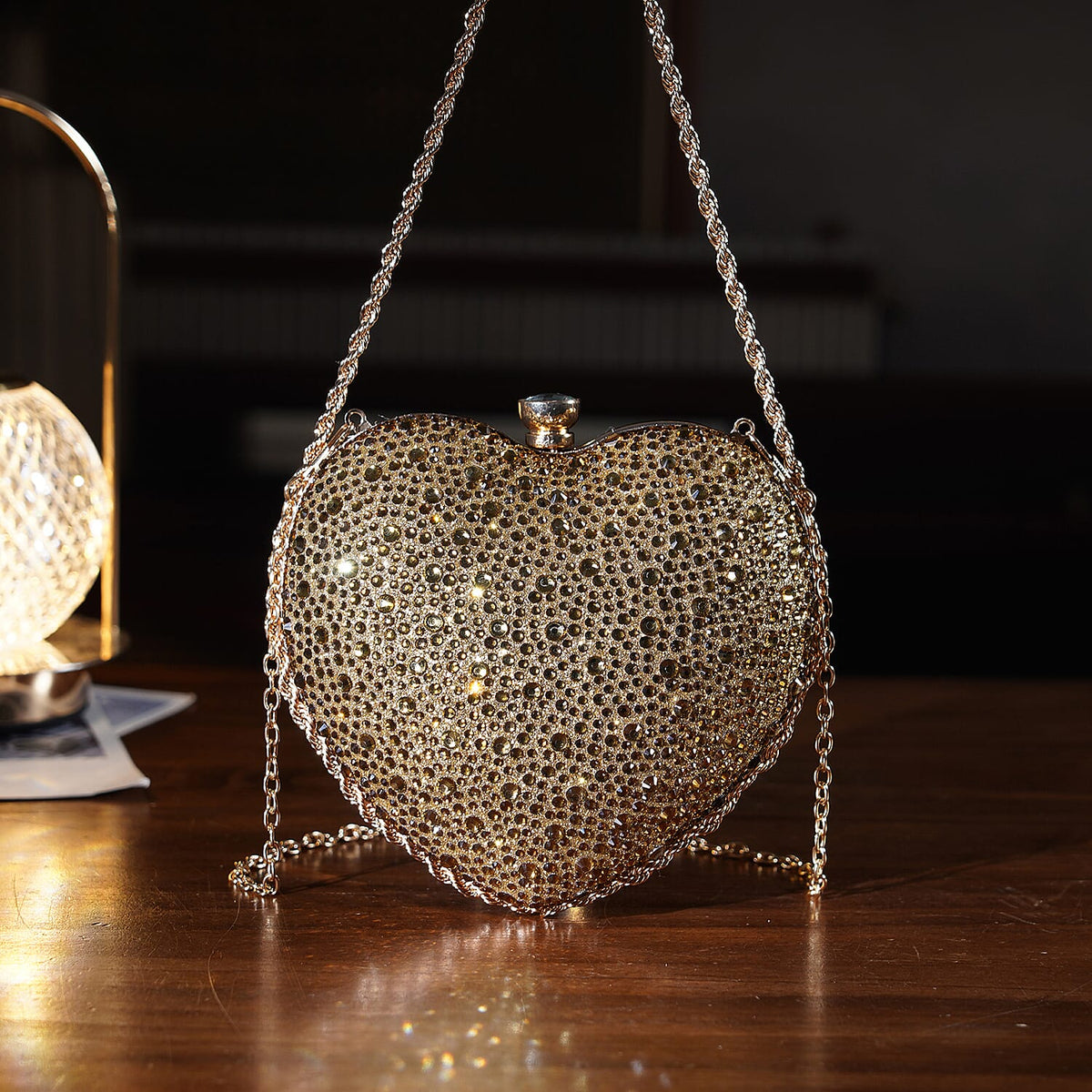 Sheeny Heart-Shaped Crystal Clutch Bag - Gold V32540063 1