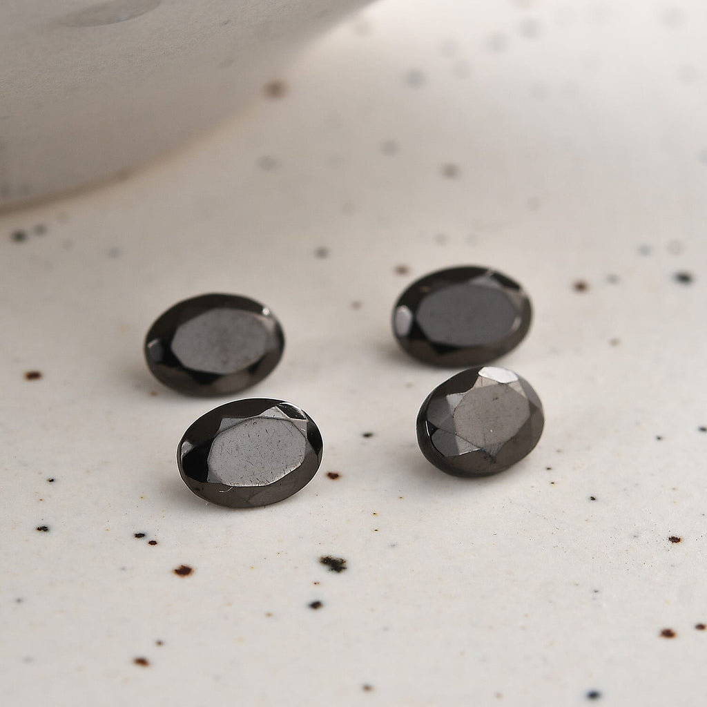 Shungite Oval 7x5 mm