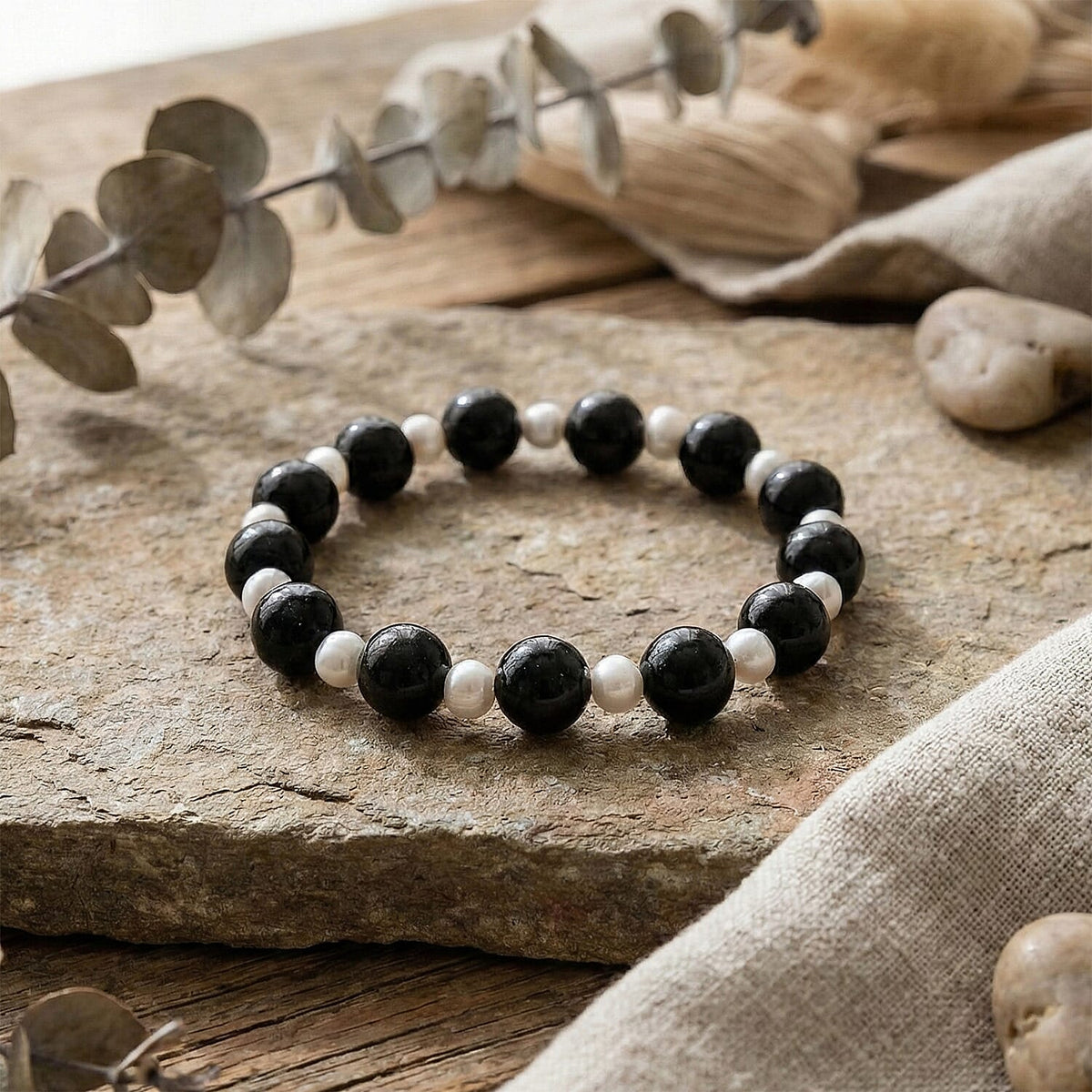 Natural Shungite &amp; White Fresh Water Pearl Beads Adjustable Bracelet (Size 7-7.5) 100.00 Ct. 8433850 3