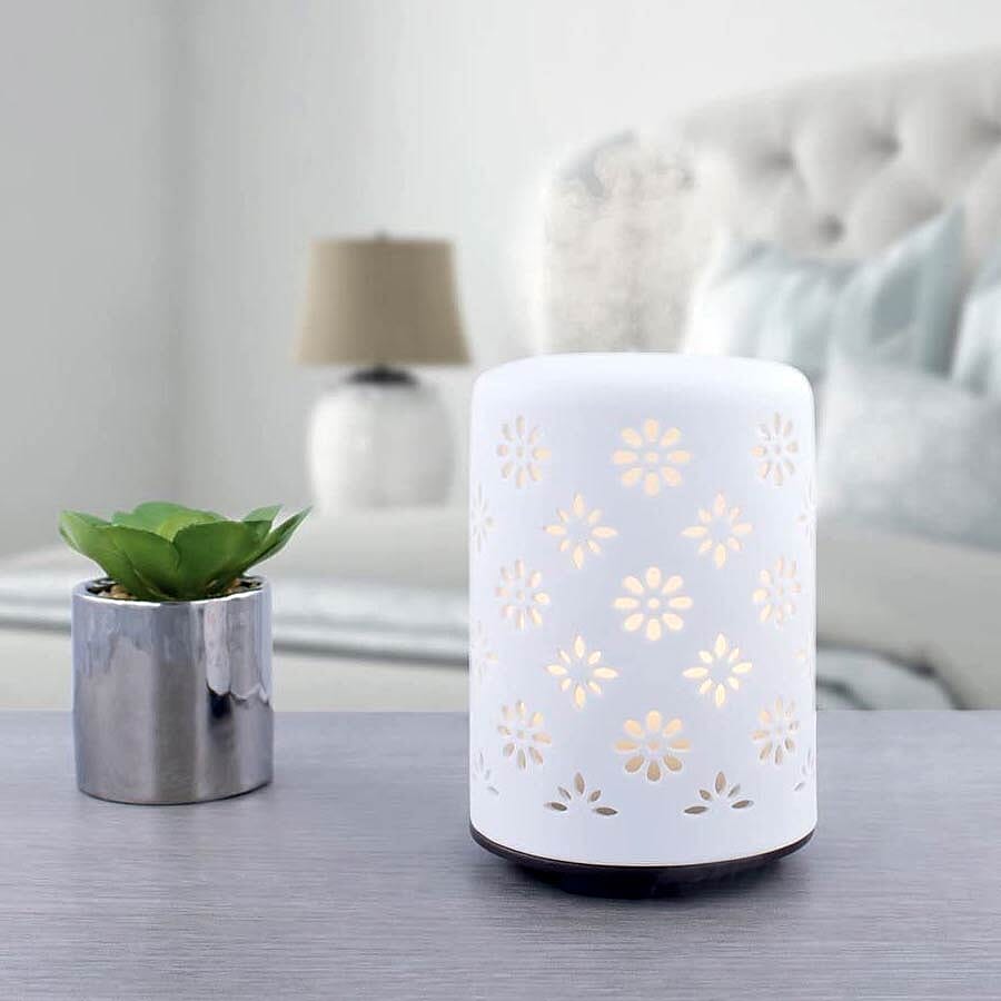 Silentnight Ceramic Aroma Diffuser (13x9cm) - White 6040252 2