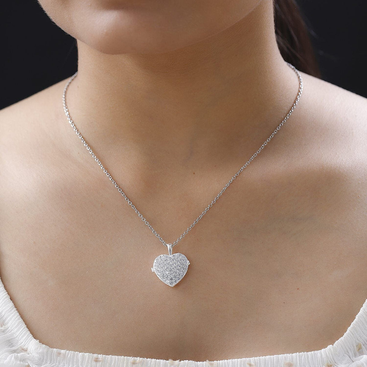 Cubic Zirconia Heart Pendant with Chain (Size 20) 4401627 2