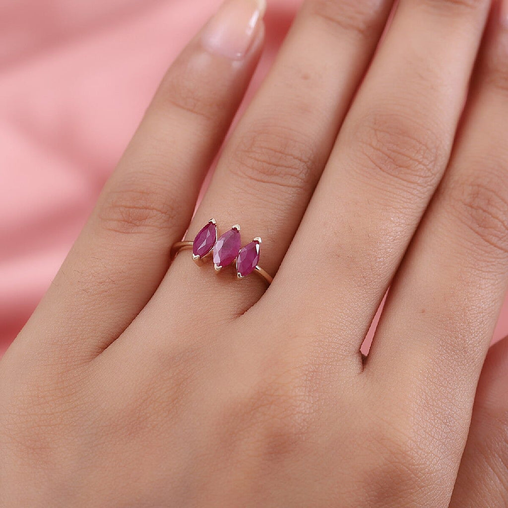 9K Yellow Gold Ruby 3 Stone Ring 1.280 Ct.