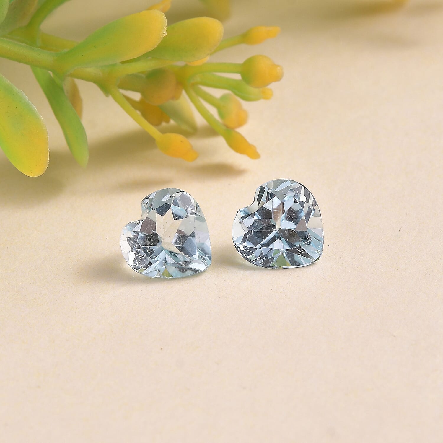 Set of 2 Skyblue Topaz Loose Gemstones in Heart Shape (7.0mm) 7817254 2