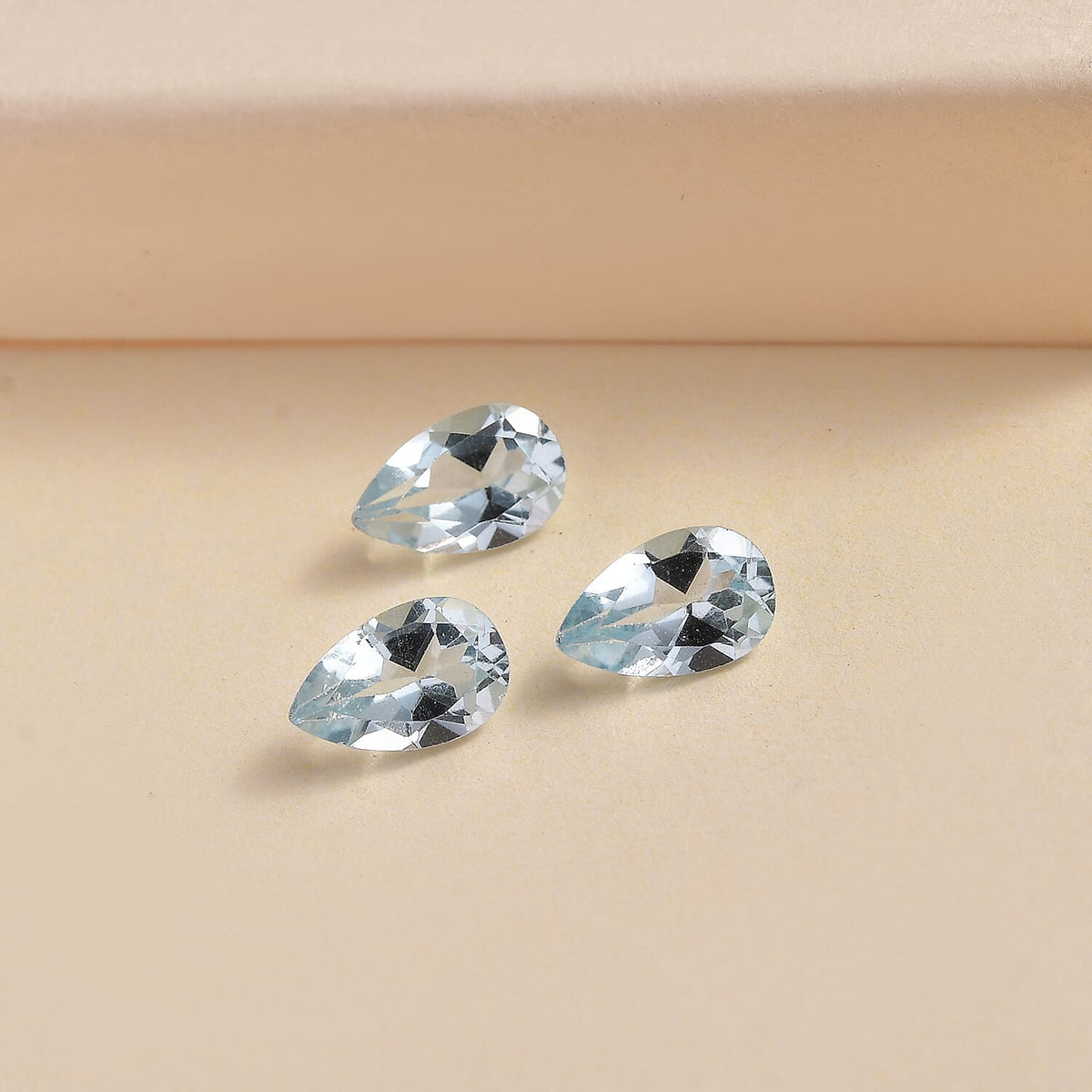 Set of 3 Skyblue Topaz Loose Gemstones in Pear Shape (8x5mm) 7827496 2