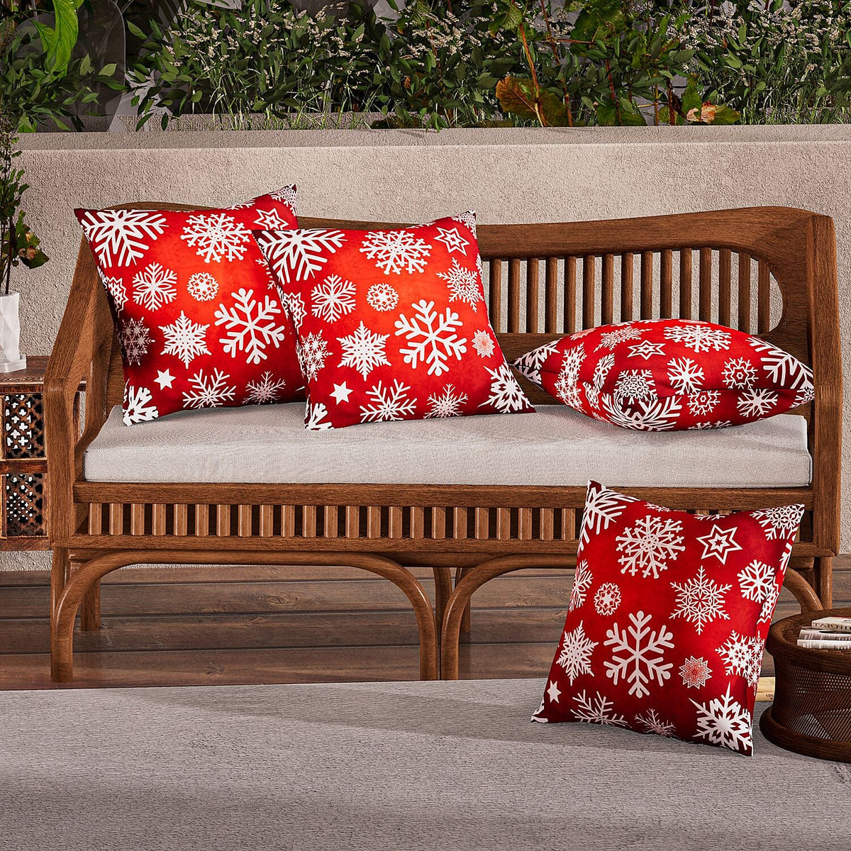Set of 4 Christmas cushion cover with snowflake pattern 7588078 0