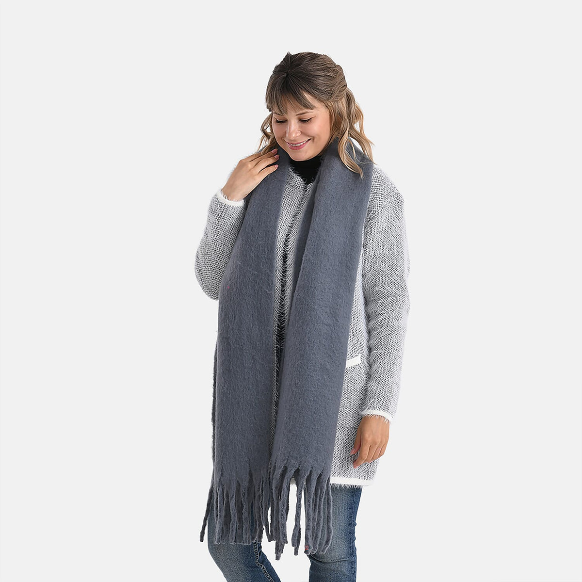 Super Soft Tassel Scarf For Women 8231534 3