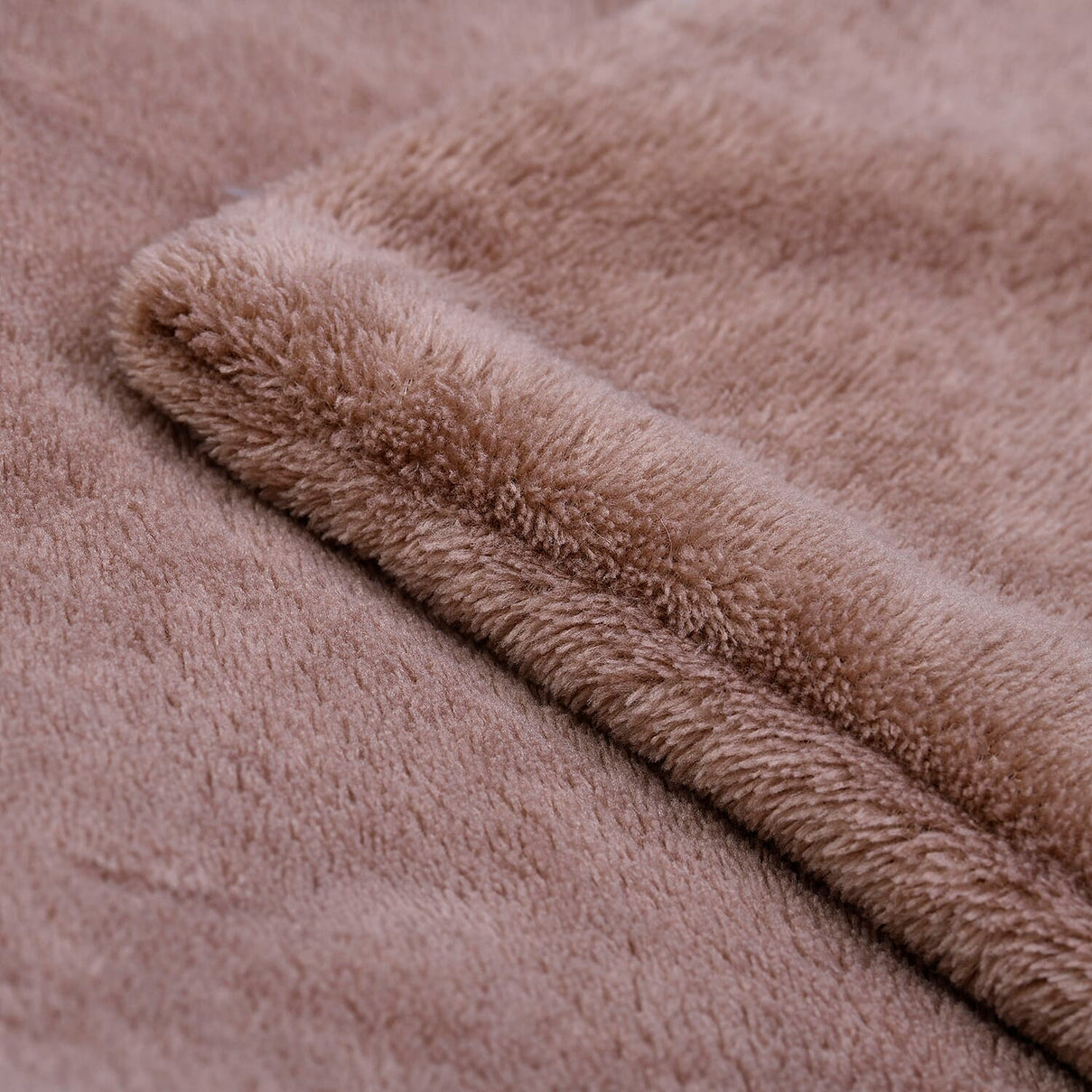 Solid 2 in 1 flannel blanket with separate cushion cover 3877524 3