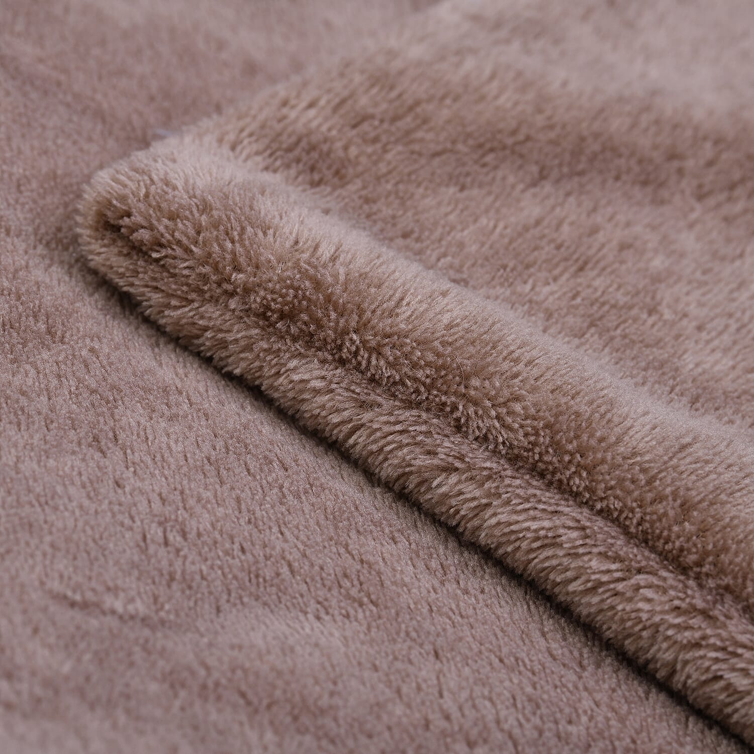 Solid 2 in 1 flannel blanket with separate cushion cover 3877524 3