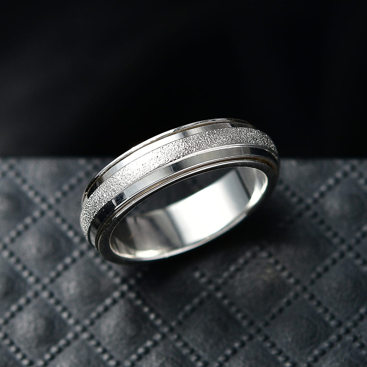 Italian Made- 925 Sterling Silver Band Ring 8292525 2